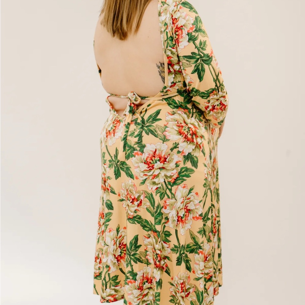 Floral Maternity Robe - Picture 3 of 11